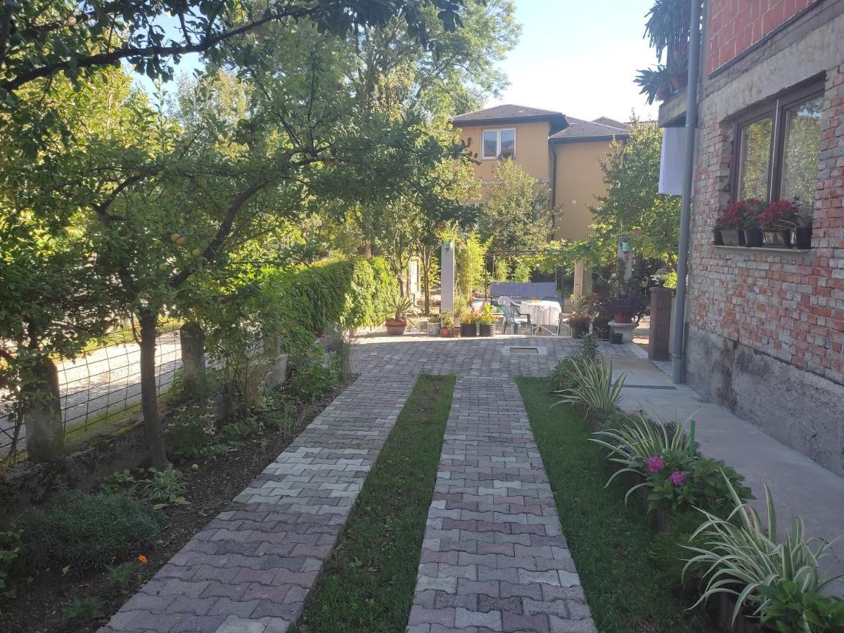 Apartman Hujic Apartment Bihac Luaran gambar