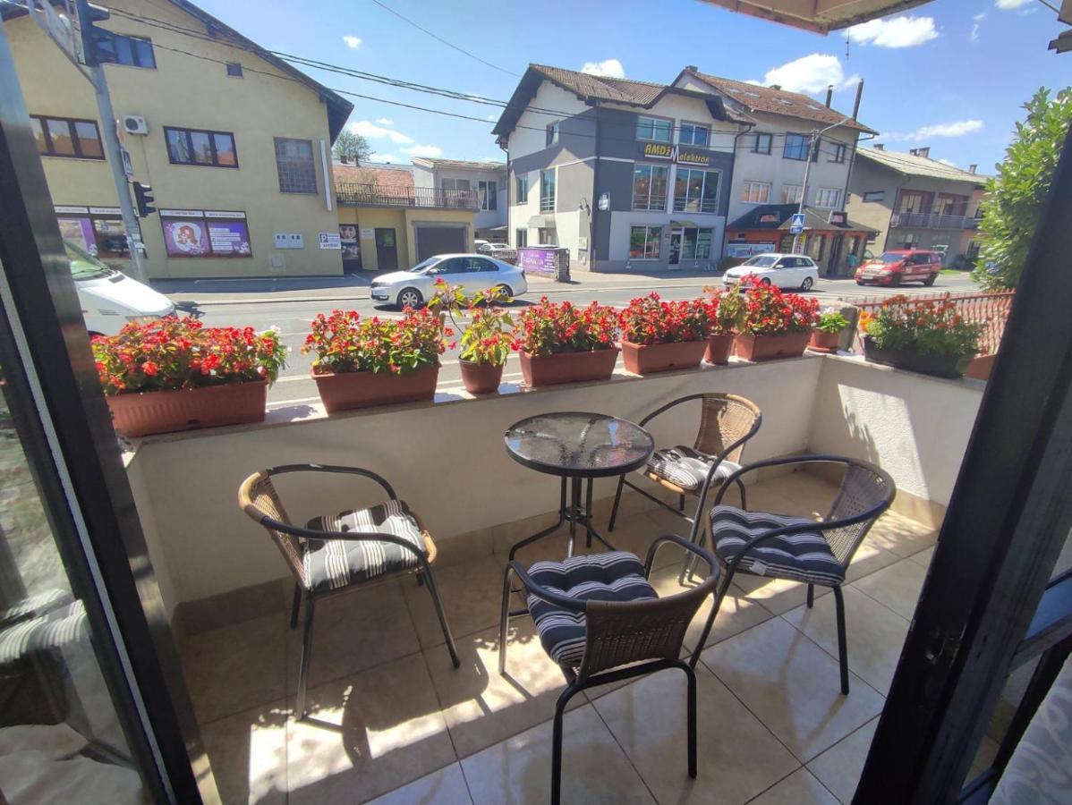 Apartman Hujic Apartment Bihac Luaran gambar